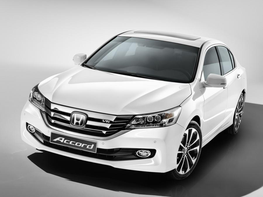  Honda Accord V6 2014 года  (CIS) (фото 3 из 3)